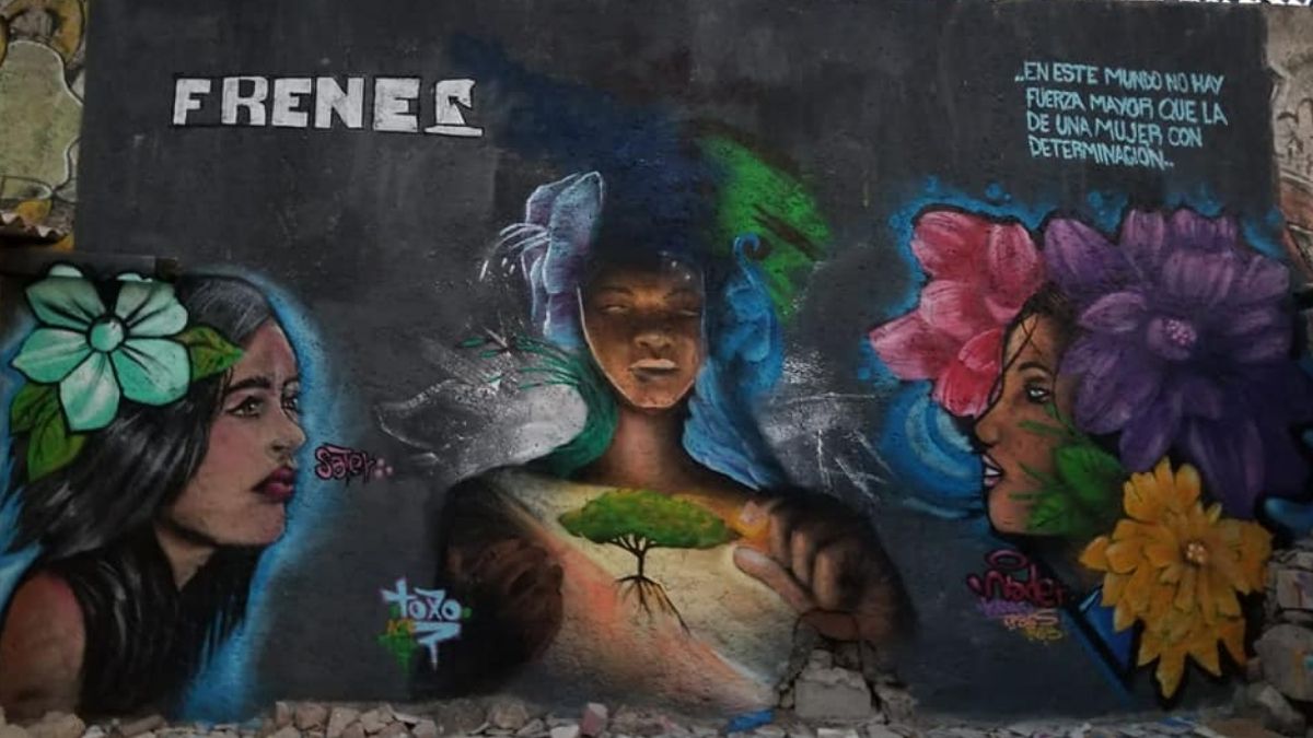 Mural FRENEP contra violencia de genero