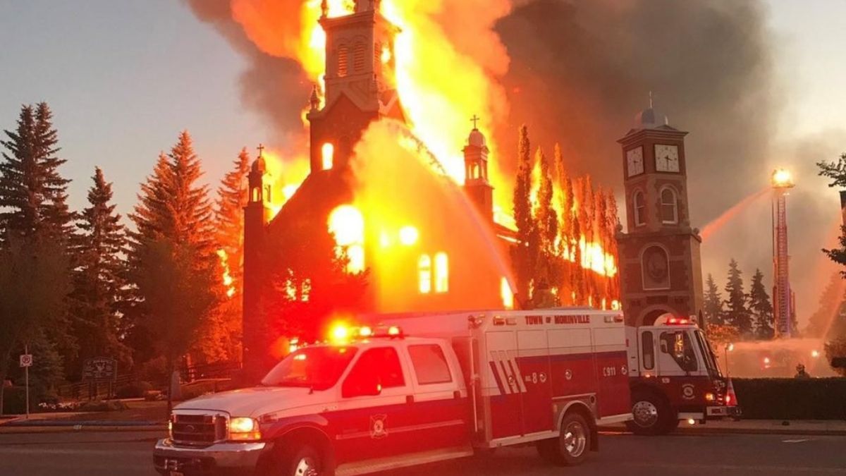 Incendio Iglesia Canada