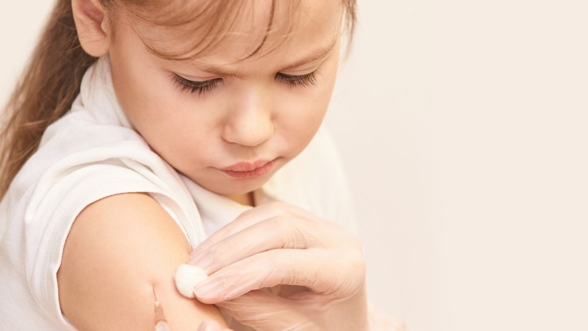 Vacunacion niña