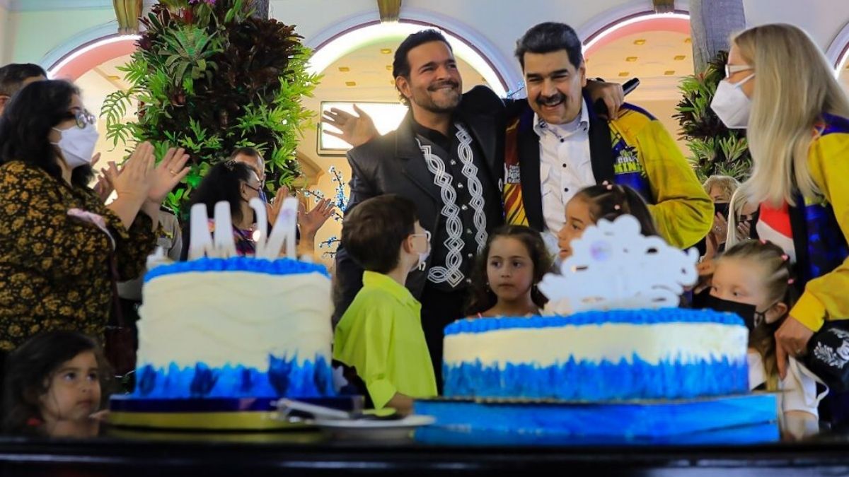 Nicolas Maduro y Pablo Montero